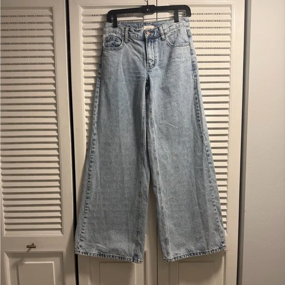 BDG Light Blue Flare Jeans - Picture 1 of 2